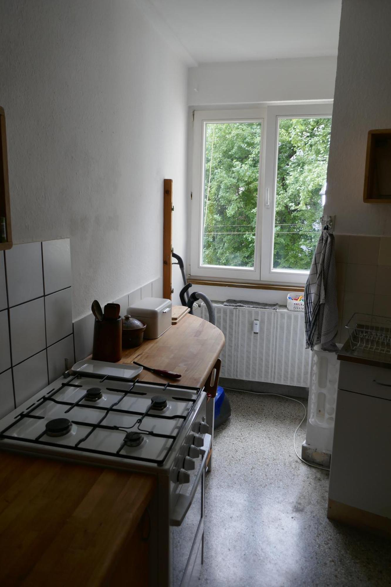 Gemuetliche 2 Zkb Im Zentrum Karlsruhe Luaran gambar